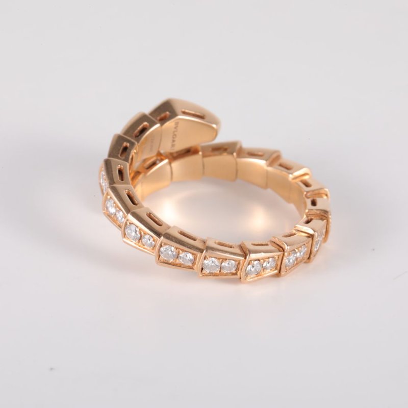 BVLGARI Serpenti18K金滿鑽窄版單排鑽蛇形戒指18K玫瑰金/鑽石L玫瑰金戒指-4