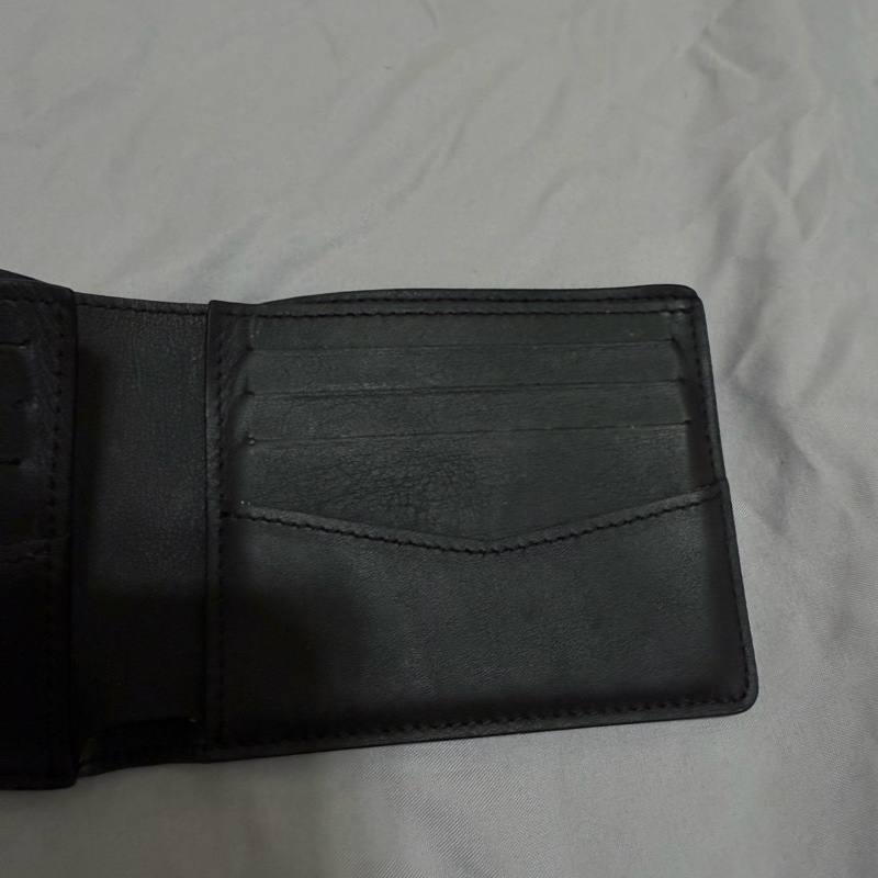 LV Multiple 經典男士短夾|N63124|買不到一年85新|超耐用牛皮款-1