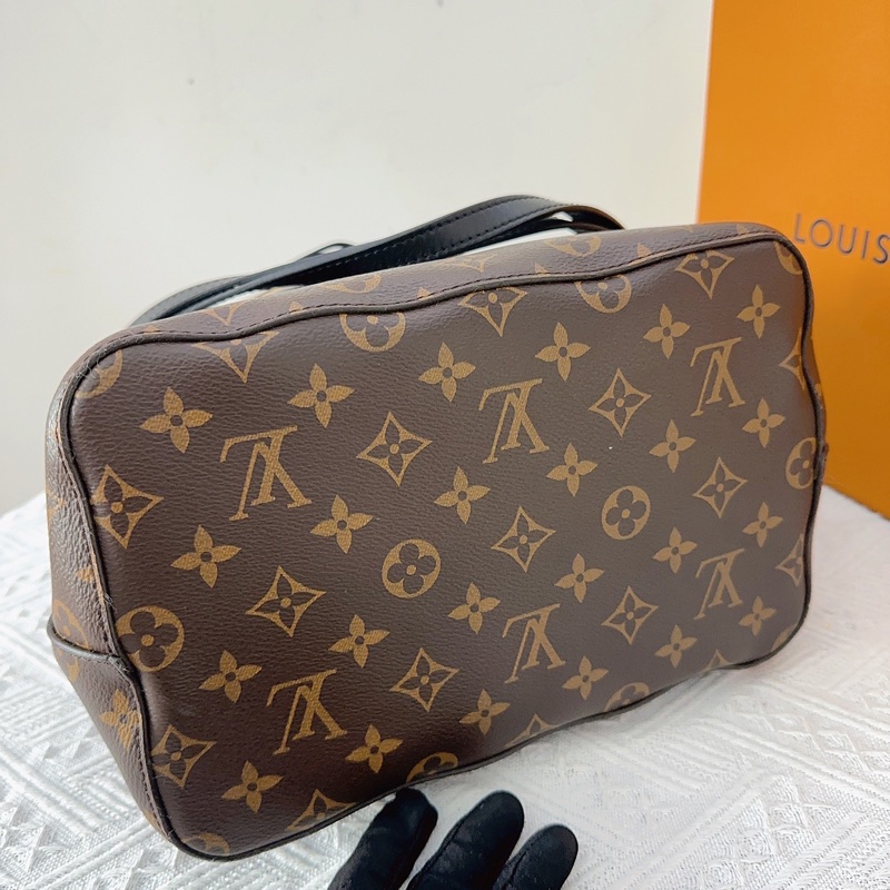 LV 路易威登 NÉONOÉ 抽繩水桶包 塗層帆布 老花  17編碼-7