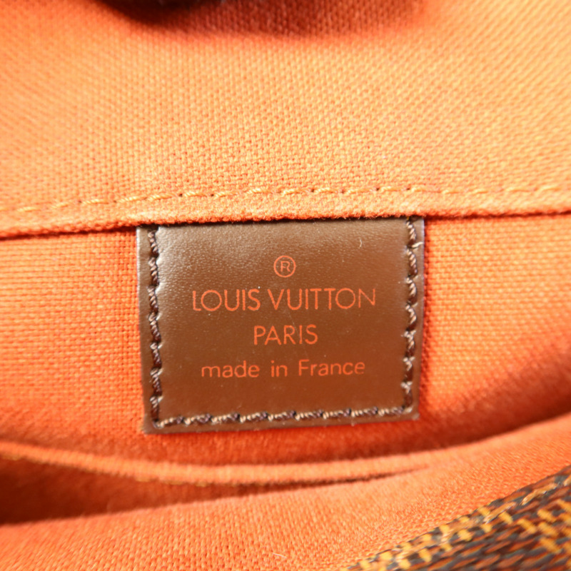 LOUIS VUITTON Damier Bastille金扣肩背袋-6