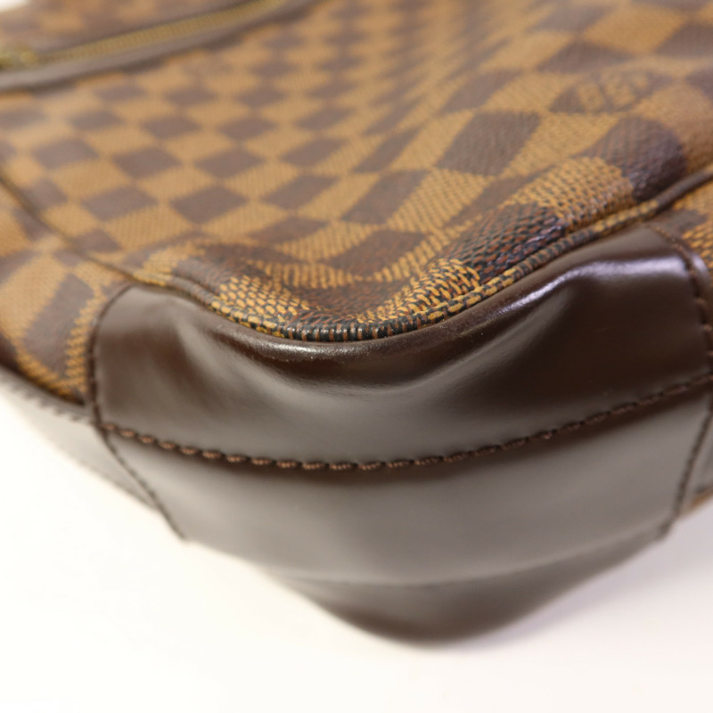 LOUIS VUITTON Damier Bastille金扣肩背袋-14