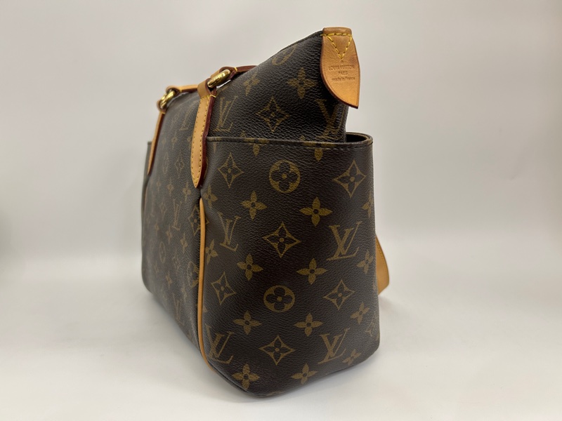 Lv 原花Totally PM一字肩背包-2