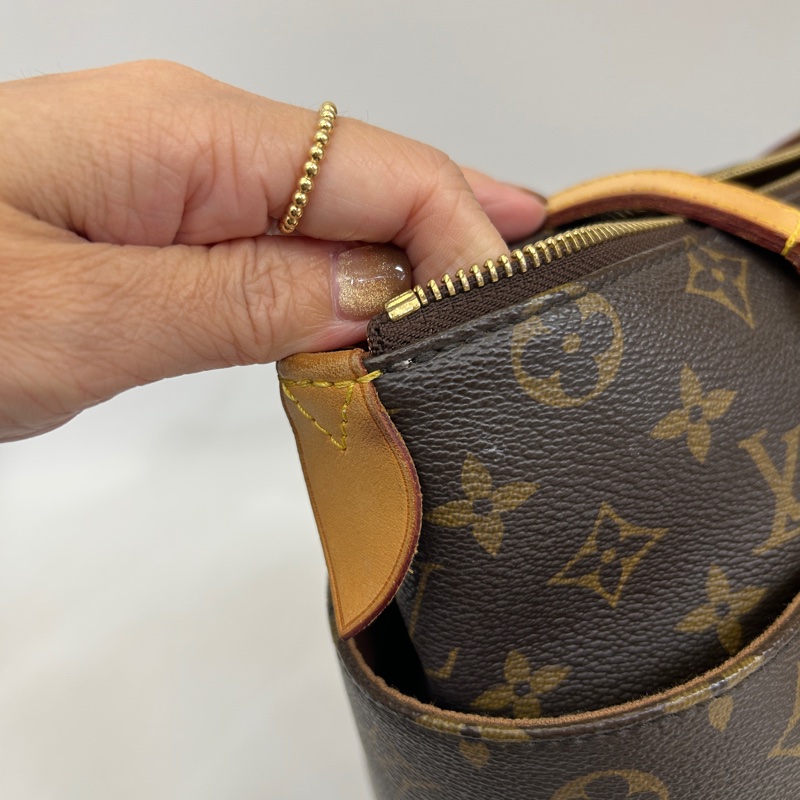 Lv 原花Totally PM一字肩背包-12