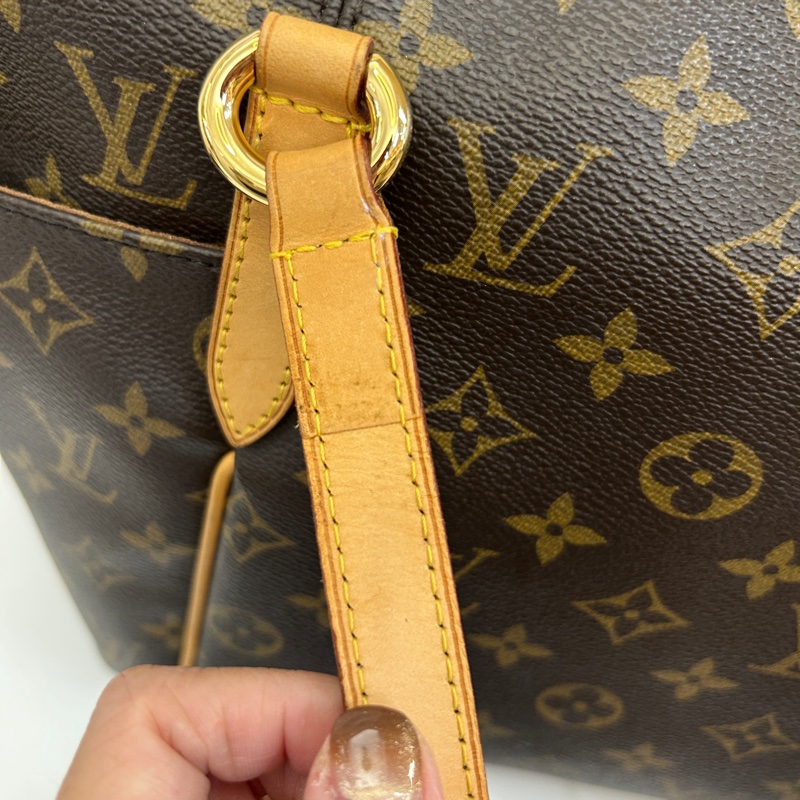 Lv 原花Totally PM一字肩背包-14