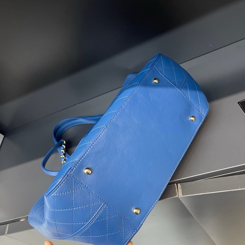 香奈兒Chanel藍色牛皮托特-4