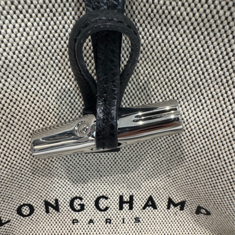 ESSENTIAL系列 水桶包 XS 亞麻色-2