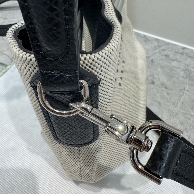 ESSENTIAL系列 水桶包 XS 亞麻色-12