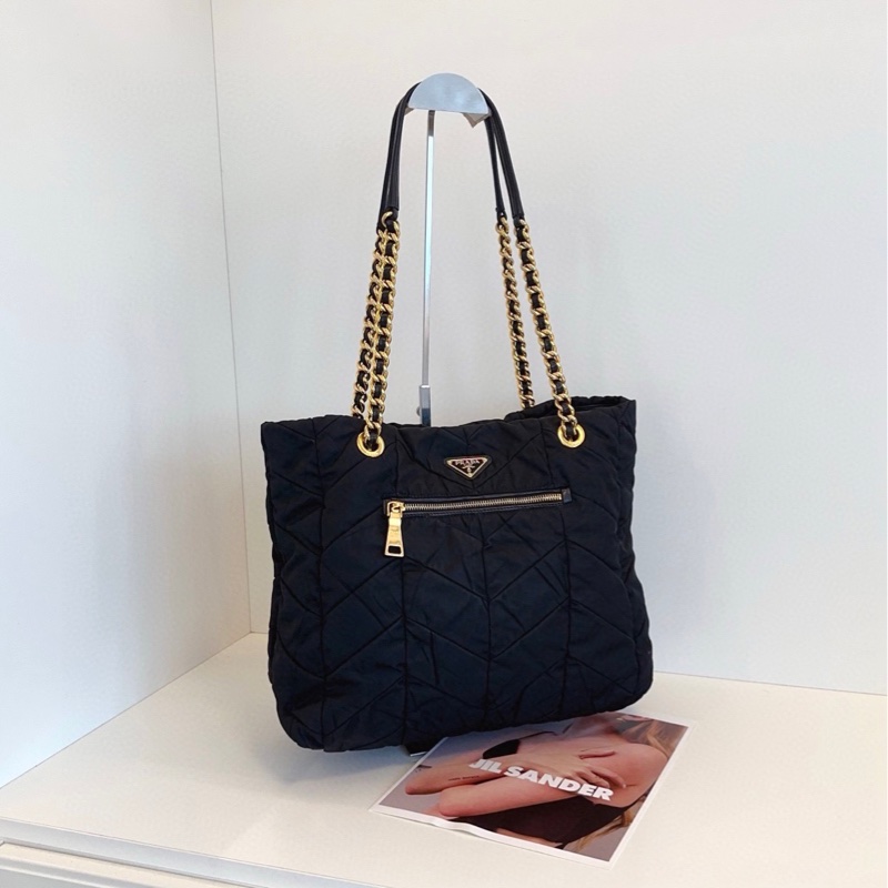 【99新🆕】Prada 黑銀尼龍菱格紋 皮穿鏈 雙鏈條肩帶tote托特包單肩包-0
