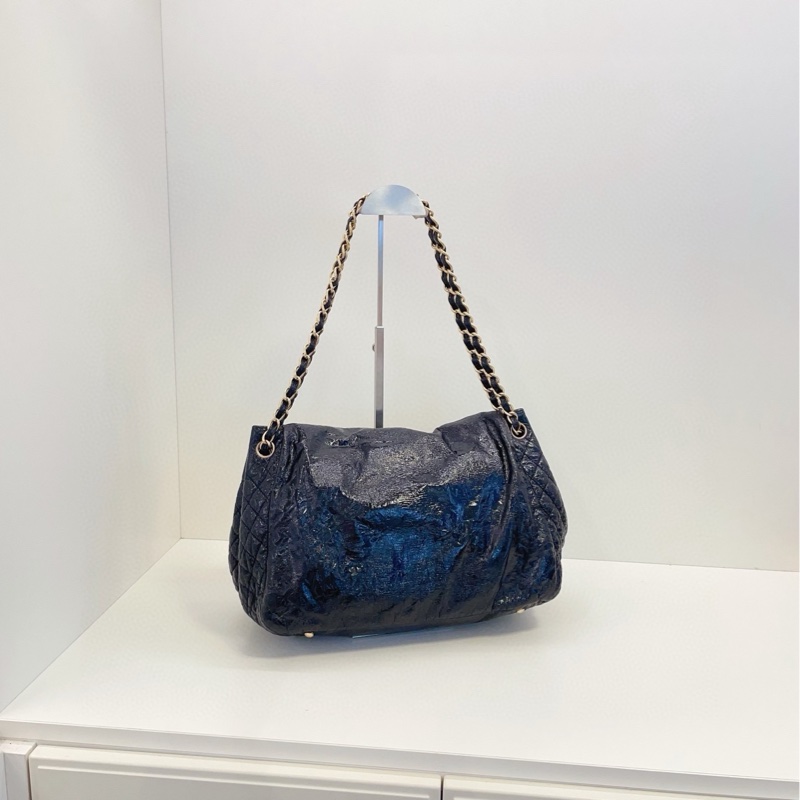 【98新🆕】Chanel 黑金油蠟全皮 浮雕縫線大雙C logo 翻蓋機場鏈條包單肩包-1