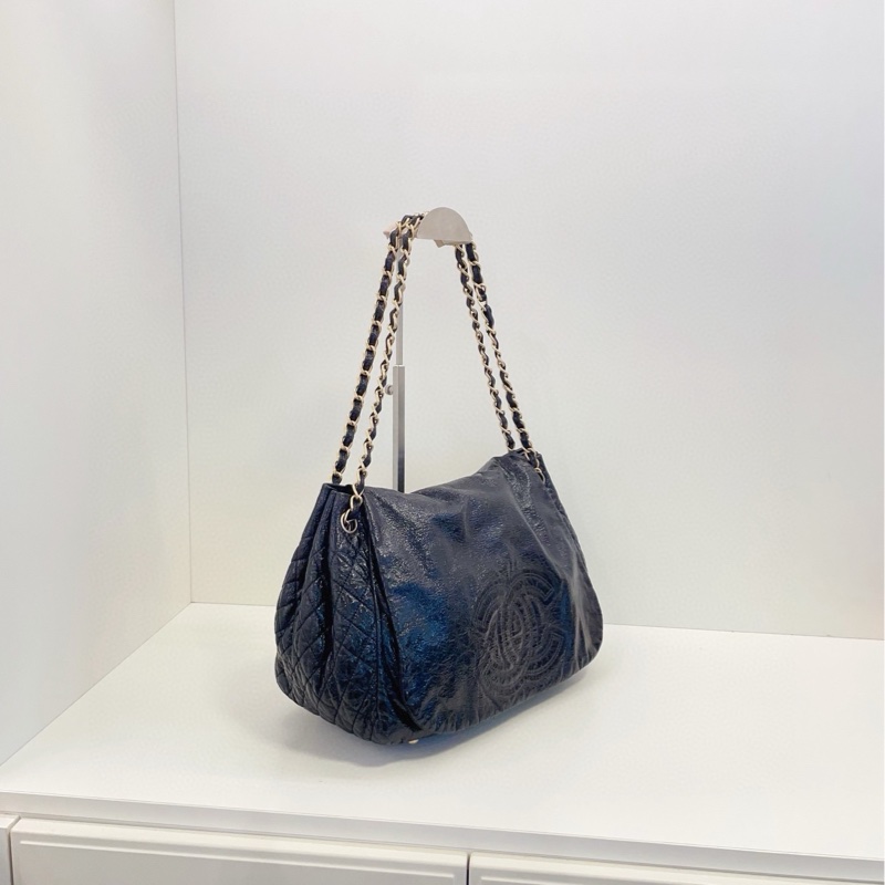 【98新🆕】Chanel 黑金油蠟全皮 浮雕縫線大雙C logo 翻蓋機場鏈條包單肩包-2