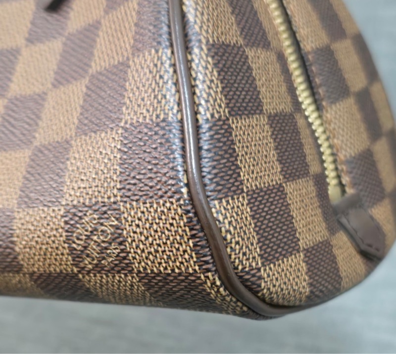 LV 棋盤格Mini元寶包-15