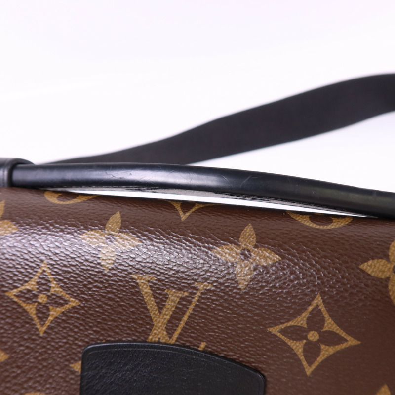 LOUIS VUITTON Monogram Macassar S Lock Sling Bag肩背袋-17