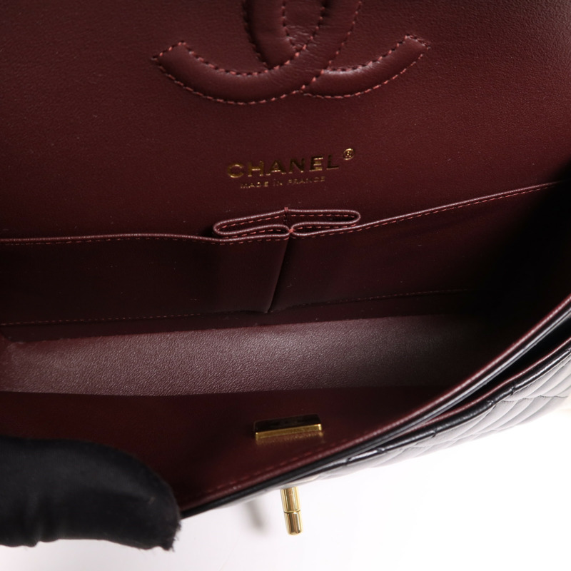 CHANEL 羊皮皮革Classic 25金扣鏈帶肩背袋-5