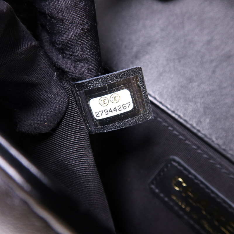 CHANEL 羊皮皮革Boy 25金扣鏈帶肩背袋-8