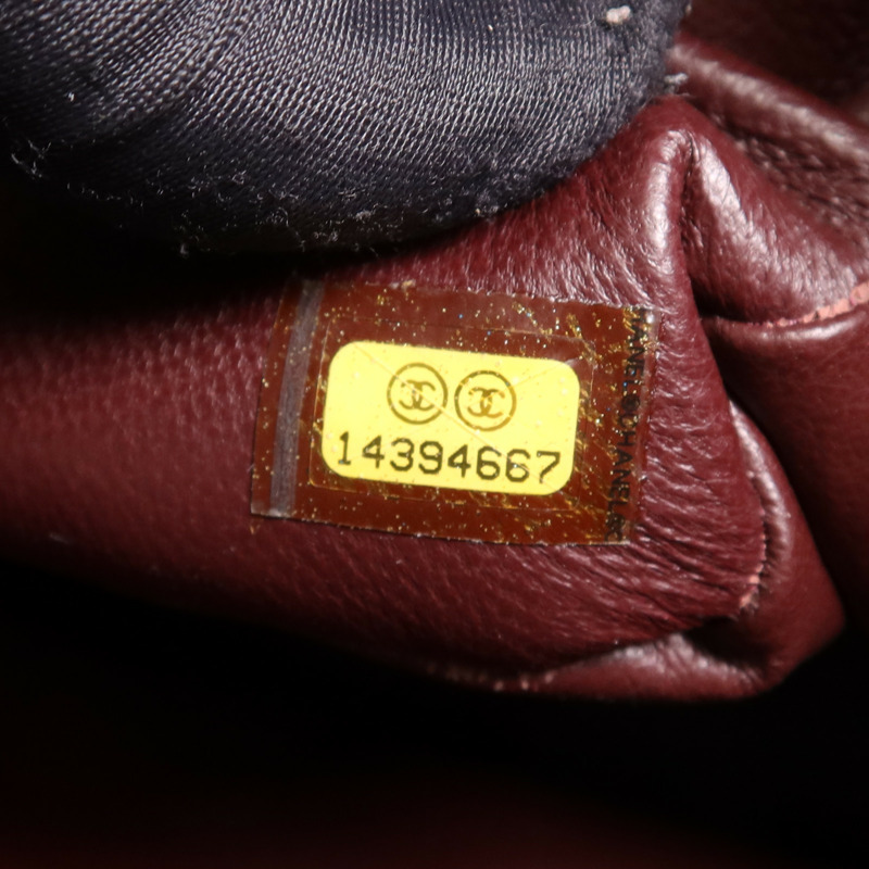 CHANEL 牛皮皮革Maxi Classic銀扣鏈帶肩背袋-15