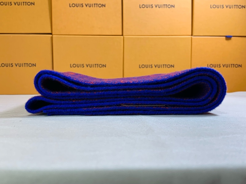 ✨全新未使用 Gucci 古馳 UFO撞色雙面圍巾-6