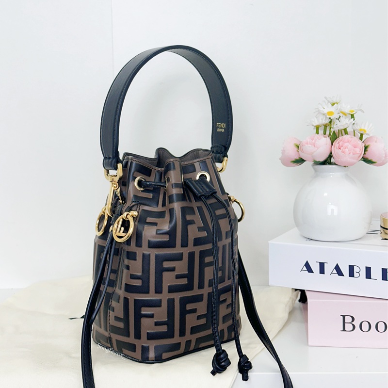 Fendi 經典 老花 水桶包-1