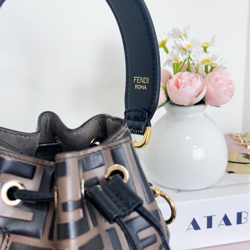 Fendi 經典 老花 水桶包-6