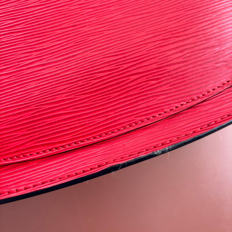 ::LOUIS VUITTON:: LV M52197  Epi Saint Cloud GM 單肩包紅色馬鞍包 斜背包-14