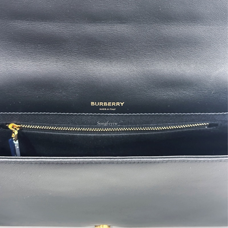 Burberry Lola 羊皮鏈條包 大款-4