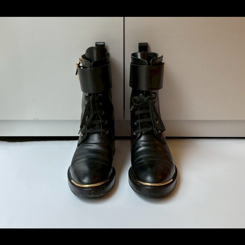 LV 黑皮平底軍靴-1