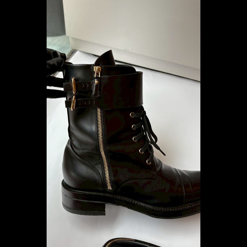 LV 黑皮平底軍靴-6