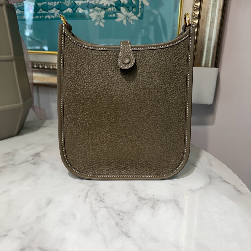 Hermes 大象灰T/C皮Mini Evelyne金釦藍背帶肩斜背包-1