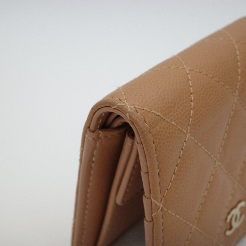 Chanel 香奈兒 焦糖色 荔枝牛皮 兩折 短夾 短錢包 （有鈔票位+零錢位）-4