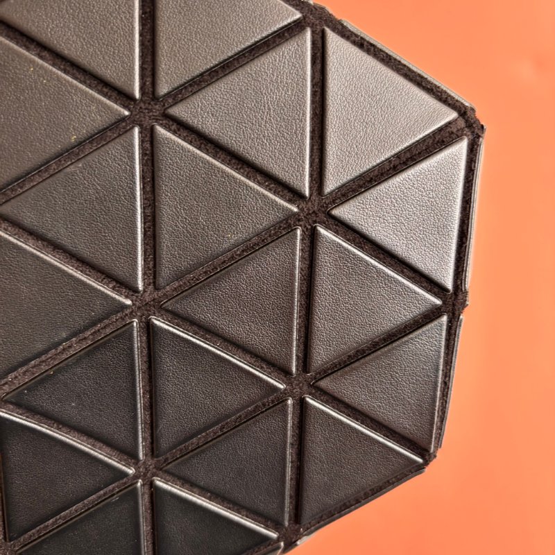 限定款::BAO BAO ISSEY MIYAKE :: CRYSTAL MATTE 霧面啞光斜背手提兩用包 水晶包 三宅一生-17