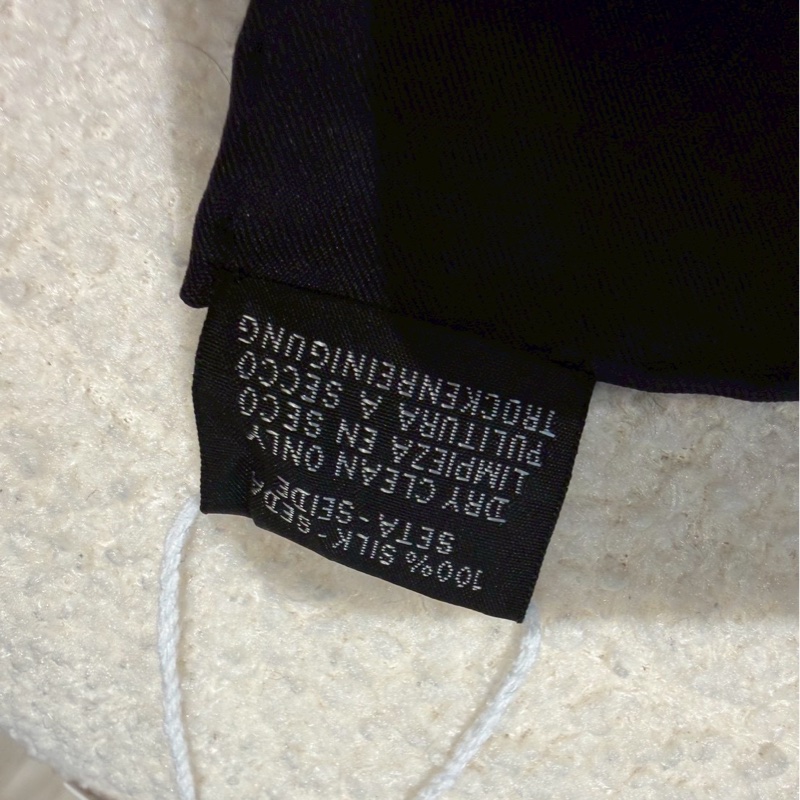 HERMES 華麗的繮轡黑金絲巾 全新品-4