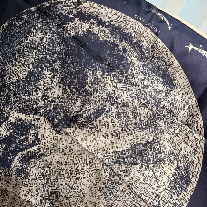 HERMES 月球飛馬雙面絲巾 全新品-1