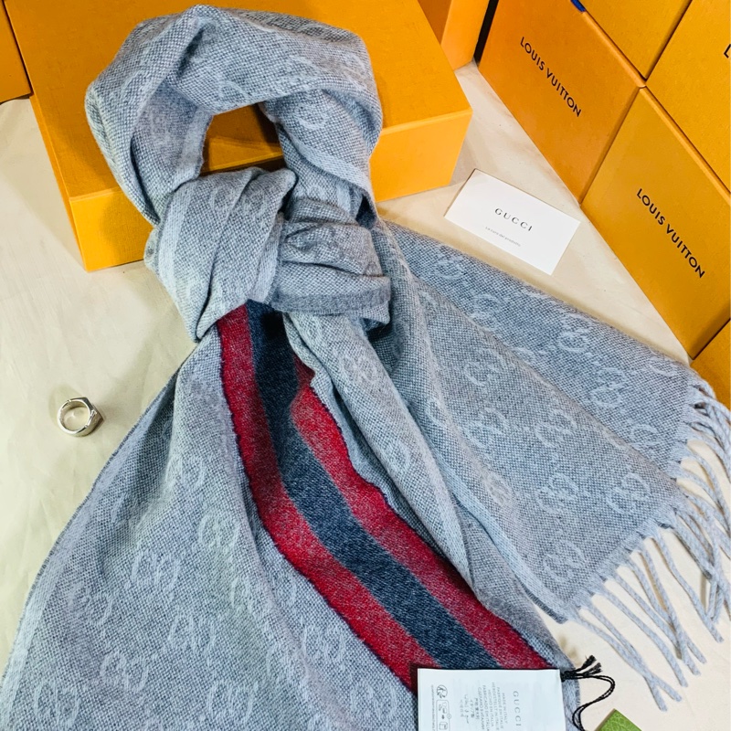 🎁全台最甜 全新含吊牌 Gucci 古馳 灰雙色滿版logo 圍巾-5