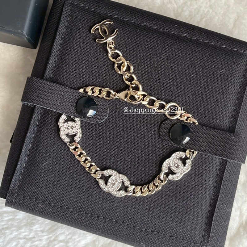 香奈兒 Chanel 全新品 經典水鑽三花logo手鍊 淡金色-1