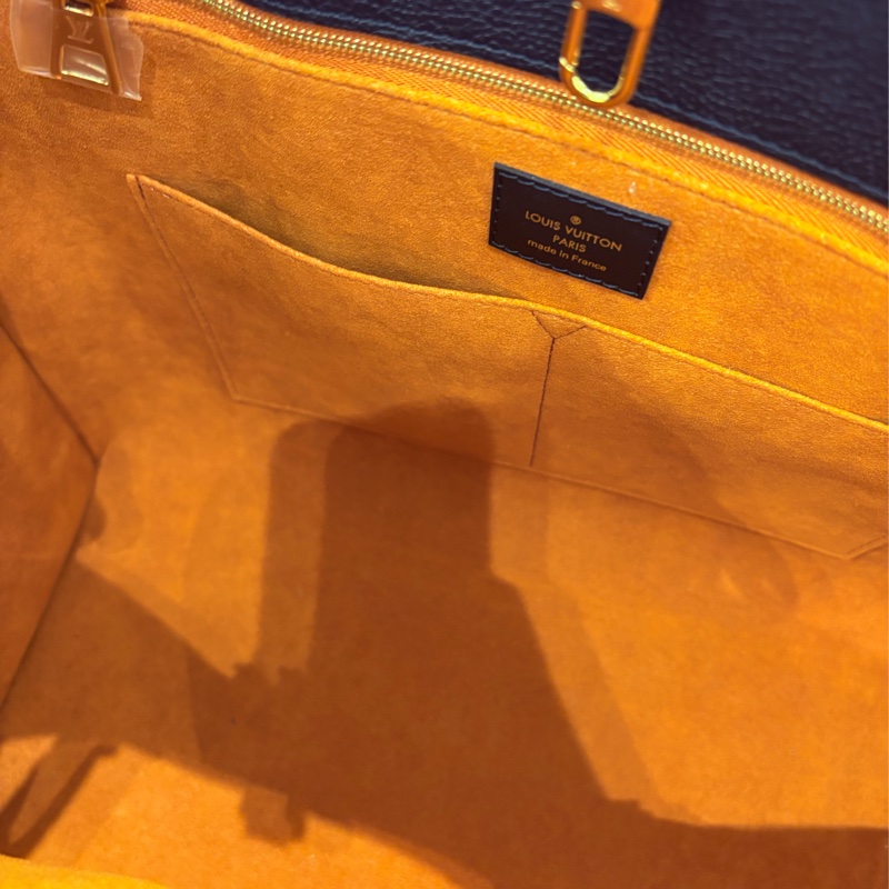 Louis Vuitton  On the Go 全新大容量 男女通用❤️‍🔥-8