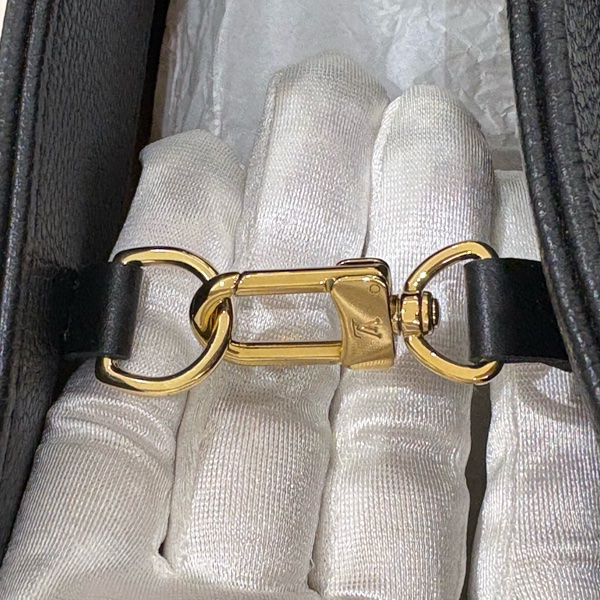 Louis Vuitton  On the Go 全新大容量 男女通用❤️‍🔥-16