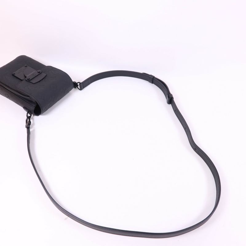 LOUIS VUITTON Monogram Taurillon S-Lock Vertical Wearable肩背袋-4