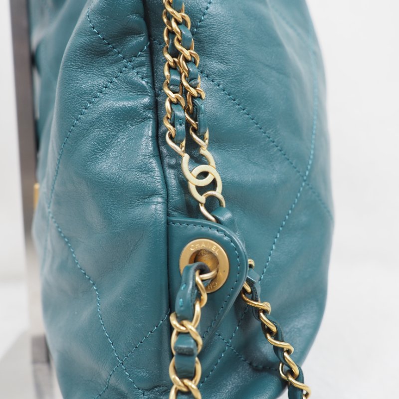 Chanel 22 backpack 晶片款-12