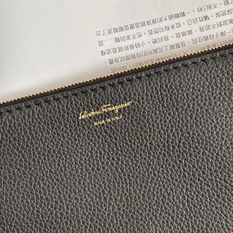 ::Salvatore Ferragamo:: Vara GG-21H604 黑色皮革手提包 托特包 肩背包-2