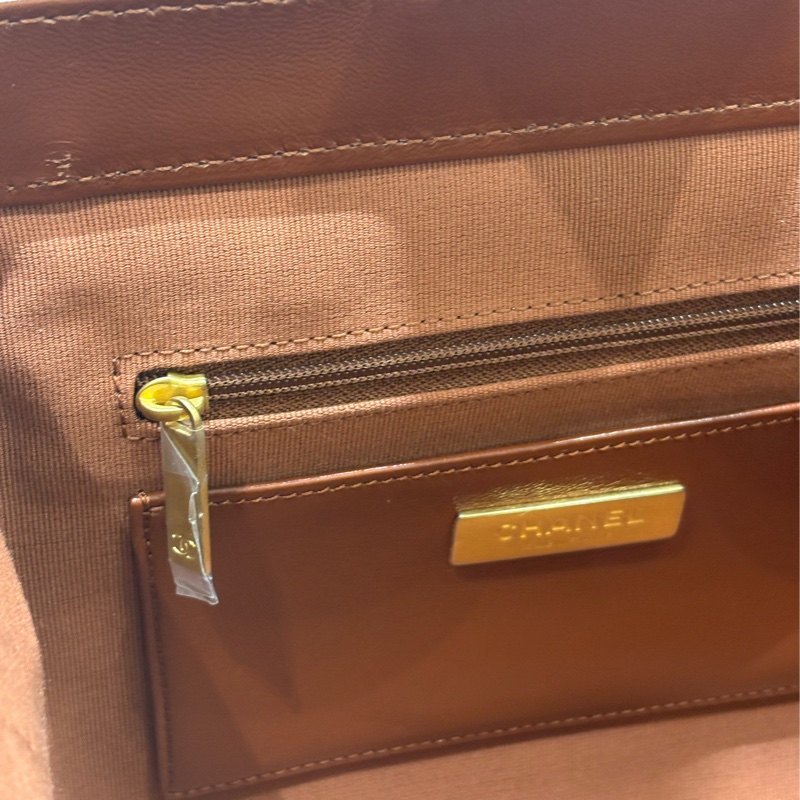 Chanel 24a Doc Bag 焦糖棕色🧸 二手like new-7