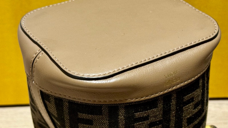 [FENDI]MON TRESOR FF Logo 緹花及皮革二用迷你水桶8BS093 ALP3 F1AOE-10