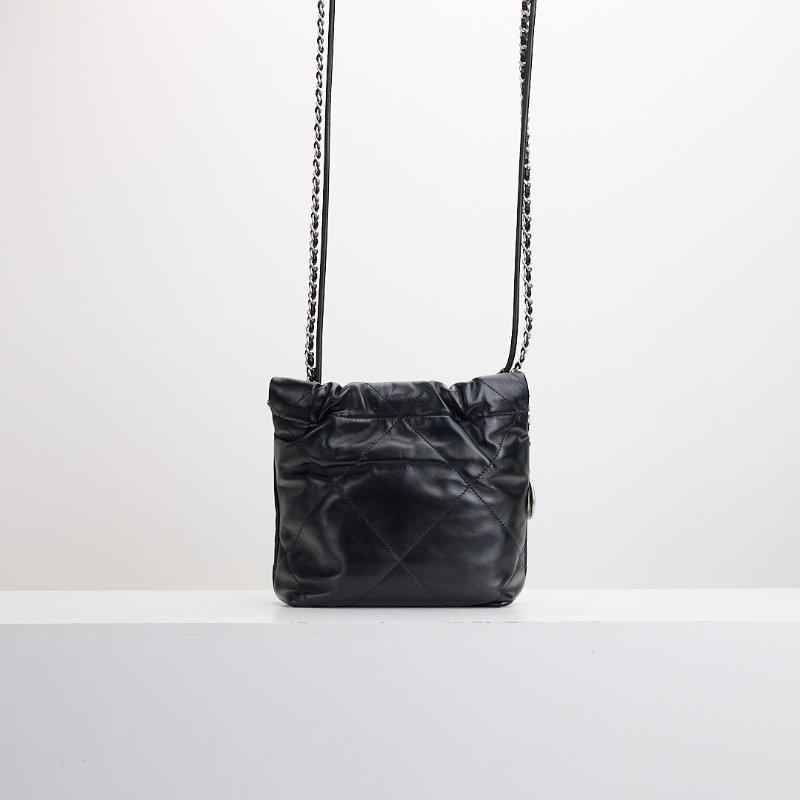 二手 Chanel 22bag mini 黑銀-1