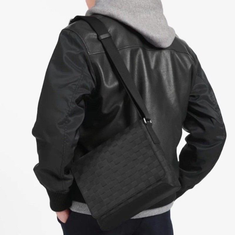 莉亞精品♡LV 黑棋盤格掀蓋包 二手美包-1