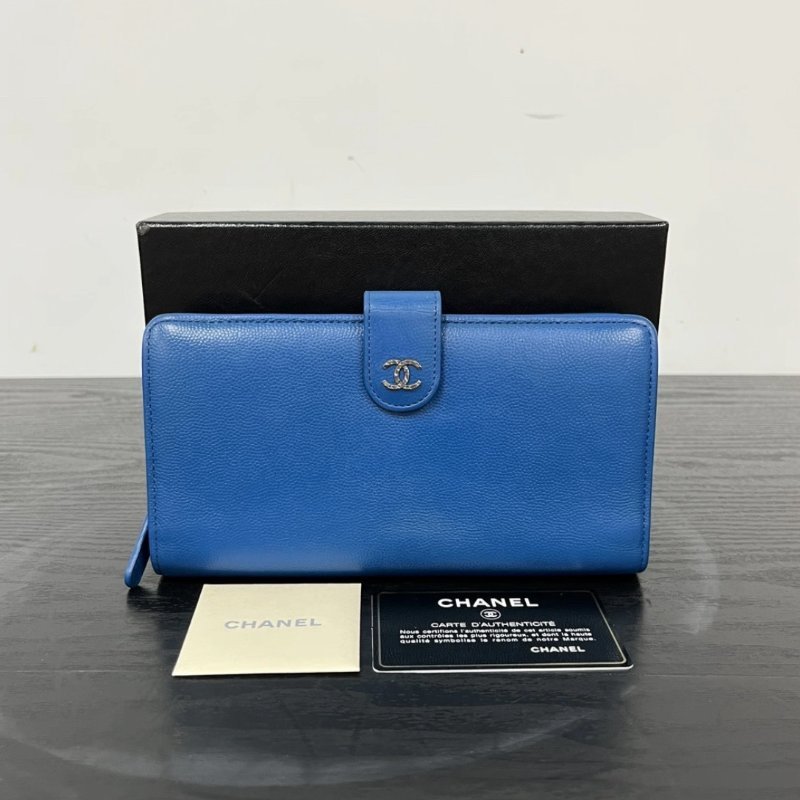CHANEL 藍銀魚子醬雙C手拿錢包 98新配件盒子保卡塵袋-0
