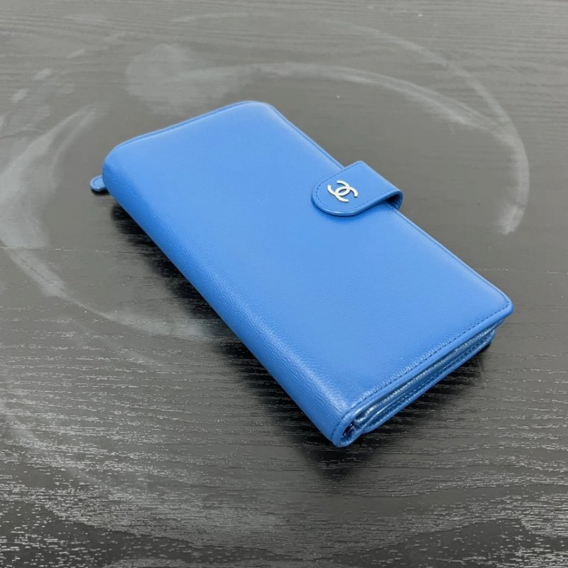 CHANEL 藍銀魚子醬雙C手拿錢包 98新配件盒子保卡塵袋-2