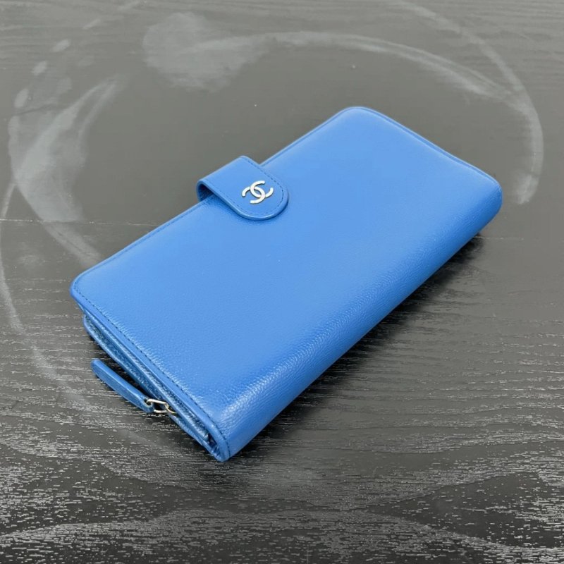 CHANEL 藍銀魚子醬雙C手拿錢包 98新配件盒子保卡塵袋-3