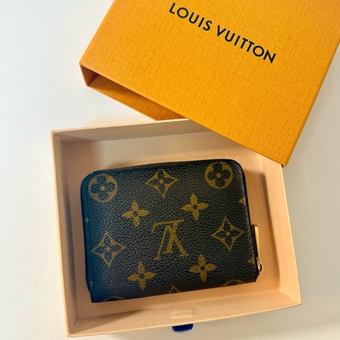 ✔️LV Louis Vuitton 路易威登 Monogram M60067 拉鏈零錢包