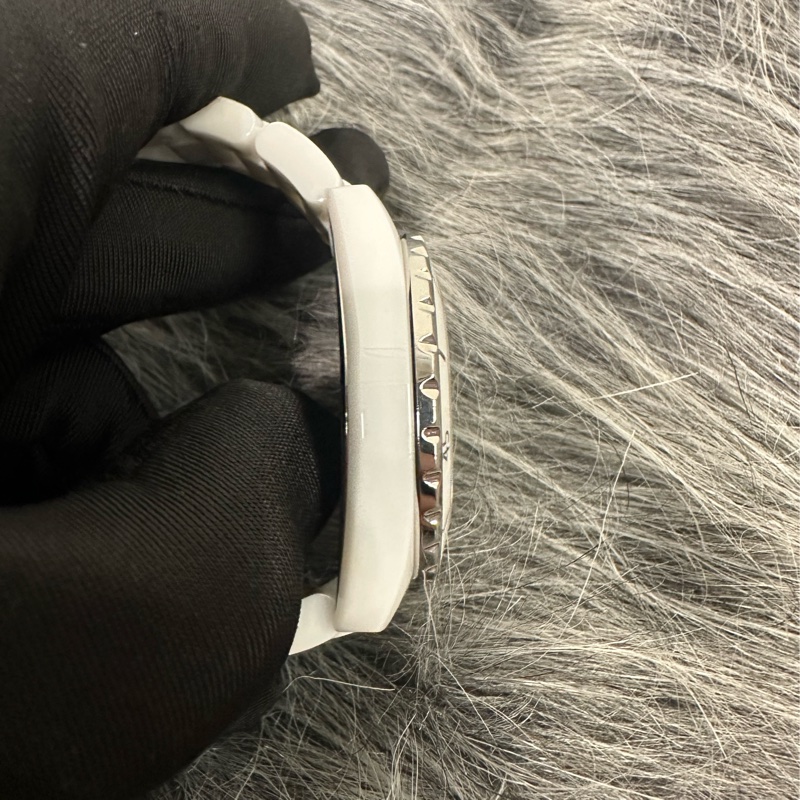 Chanel 白陶瓷12點鑽日期窗機械腕錶J12 H1629-2