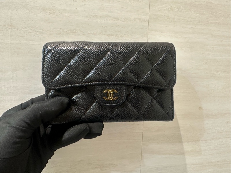 Chanel 黑荔枝牛皮金釦三折內零錢袋5卡中夾AP0232-0