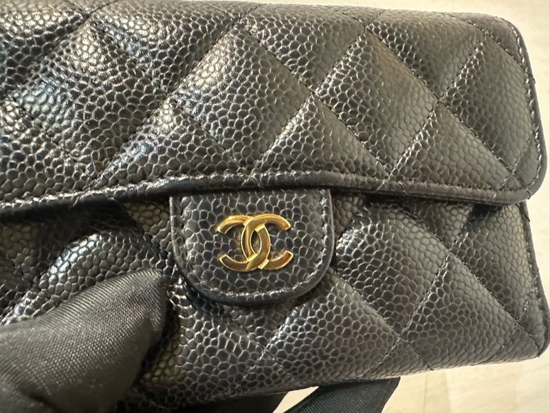 Chanel 黑荔枝牛皮金釦三折內零錢袋5卡中夾AP0232-5