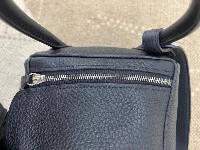 Hermes Lindy 26 黑銀-11